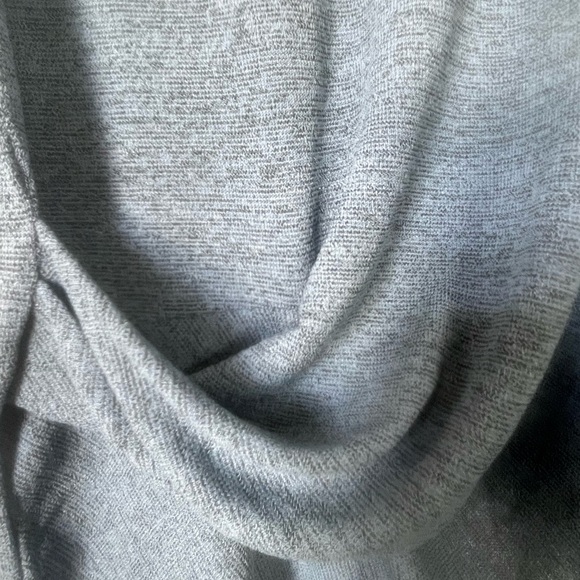 Denim blue tunic top Size Small. - Picture 3 of 4